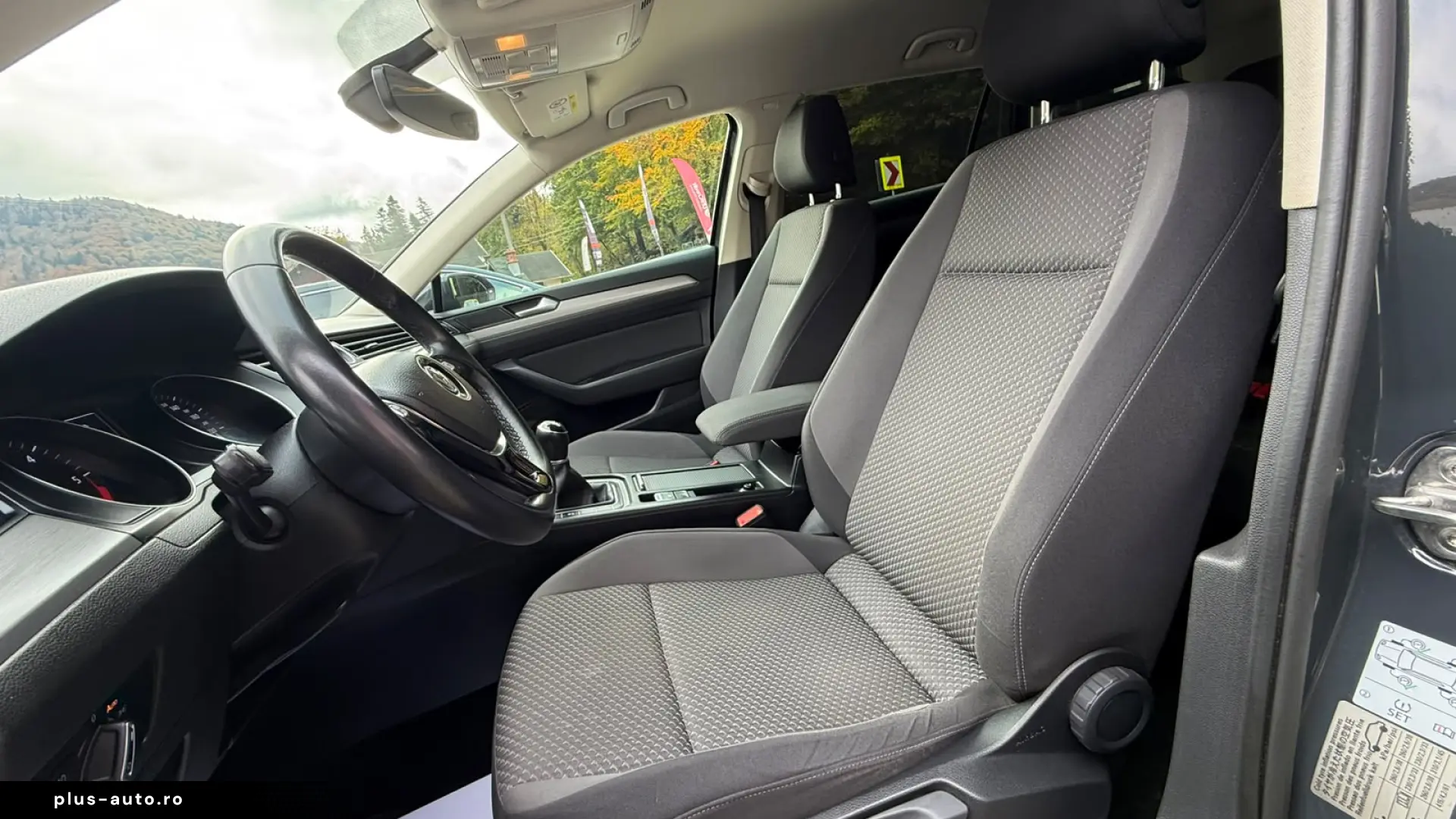 Volkswagen Passat  2019 2.0 Tdi 150Cp Navi Unic proprietar