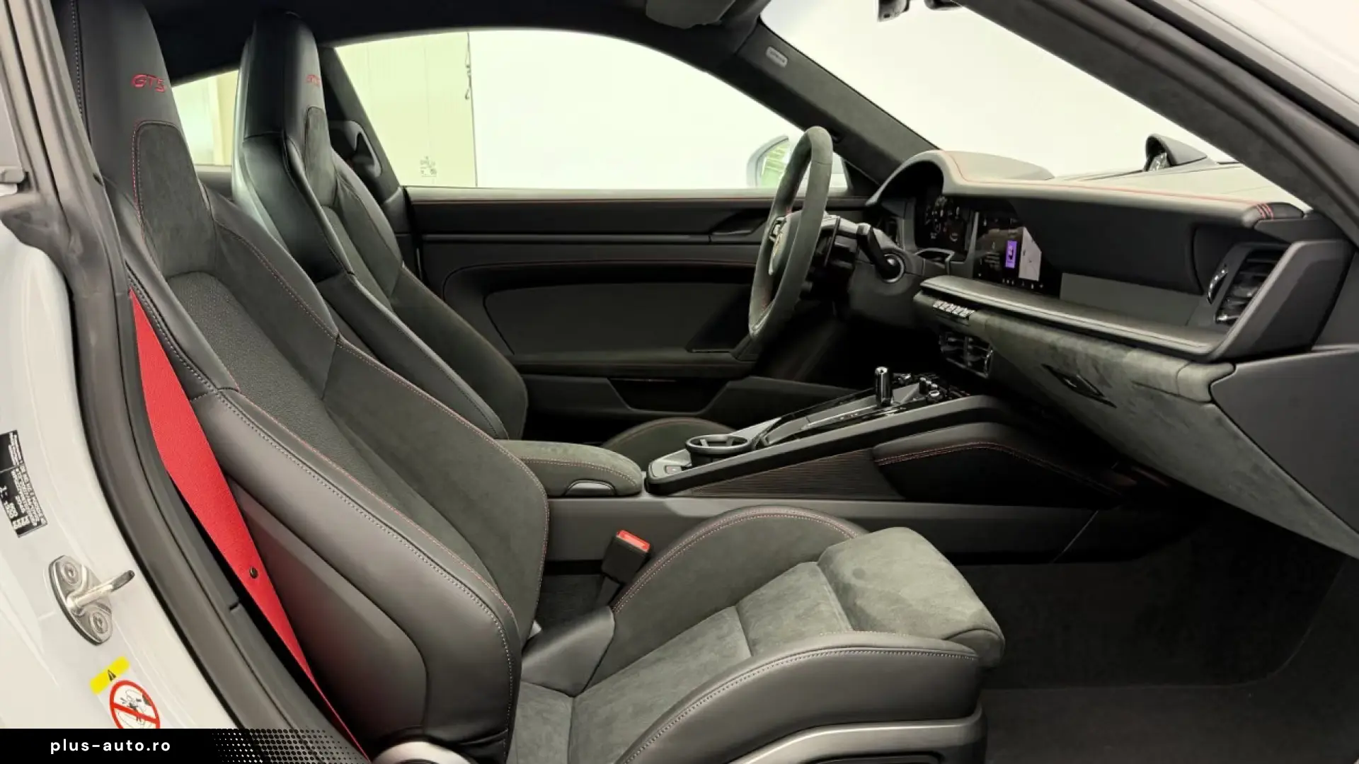 Porsche 992 911 Carrera GTS Coupe - Livrare imediata !