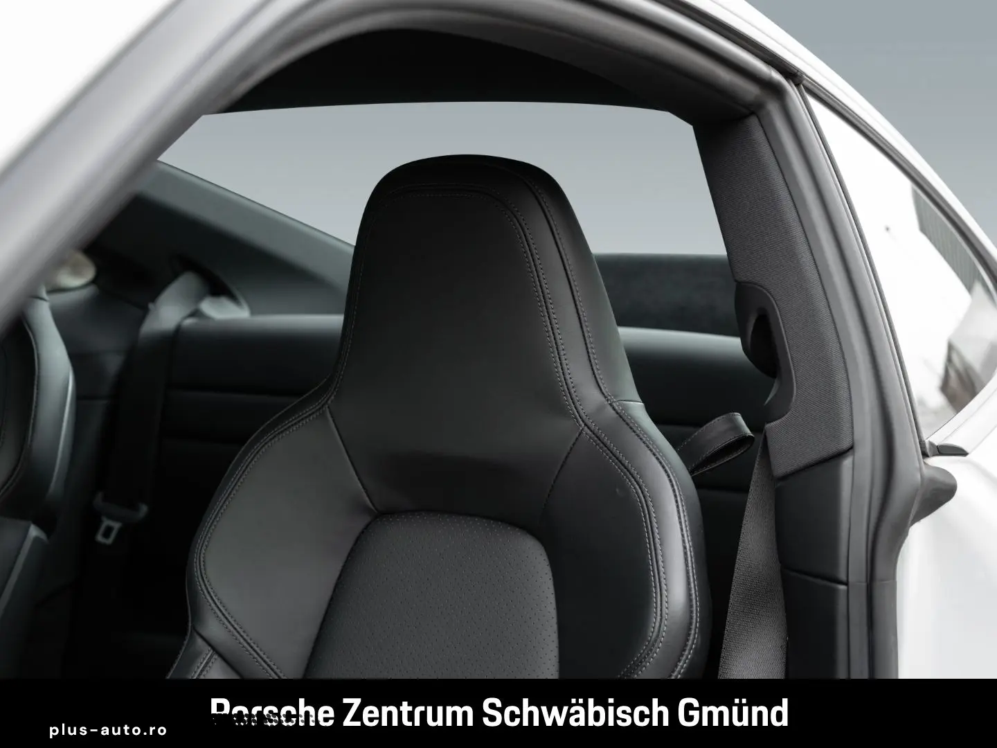 PORSCHE 992 911 Carrera 4 GTS Nachtsicht Liftsystem-VA