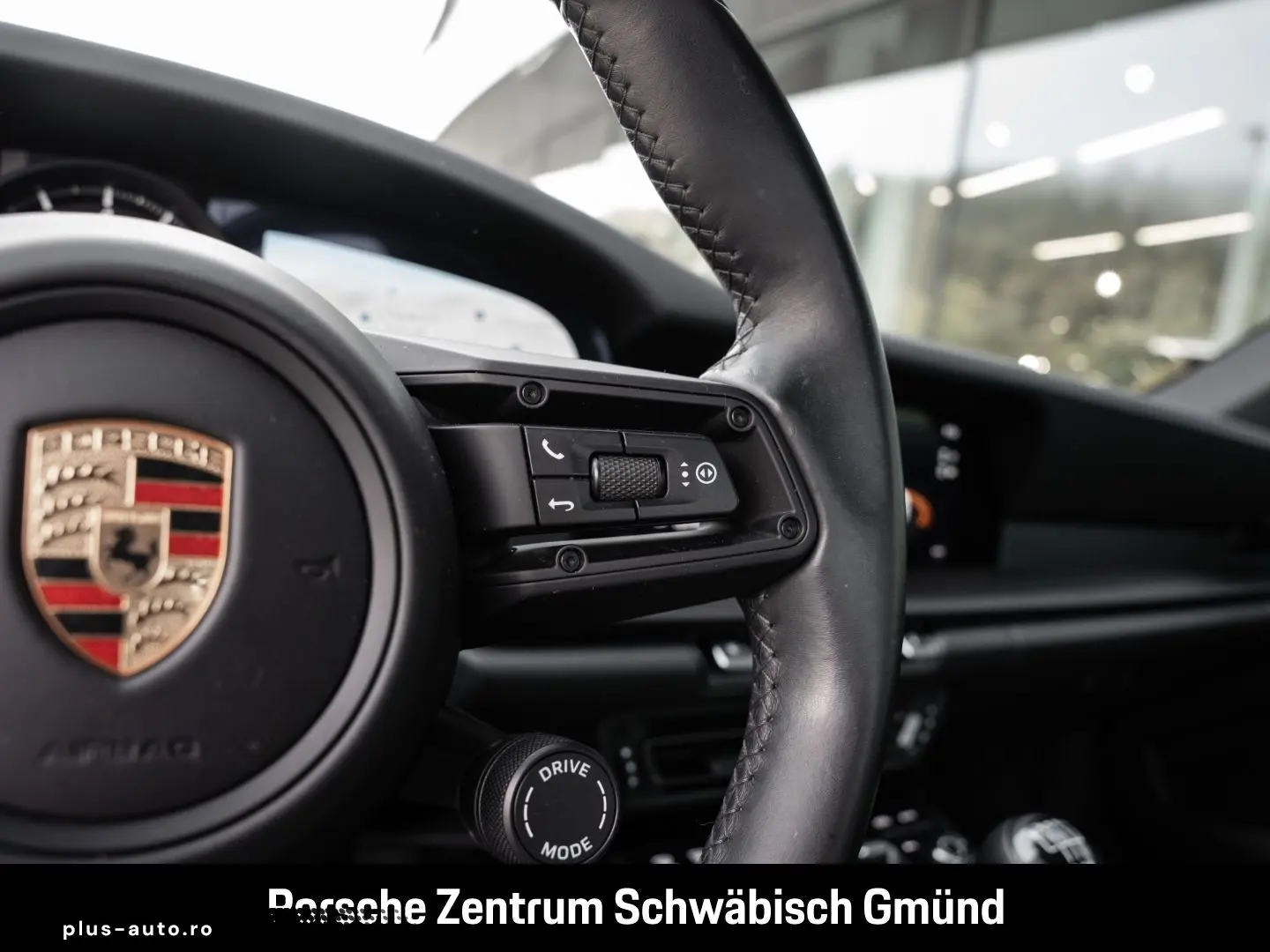 PORSCHE 992 911 Carrera 4 GTS Nachtsicht Liftsystem-VA