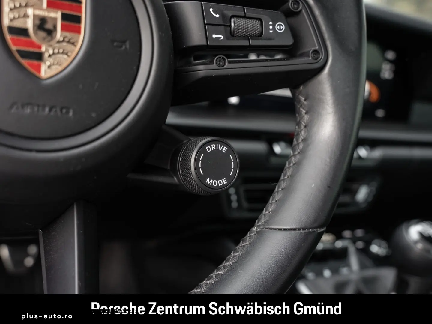 PORSCHE 992 911 Carrera 4 GTS Nachtsicht Liftsystem-VA