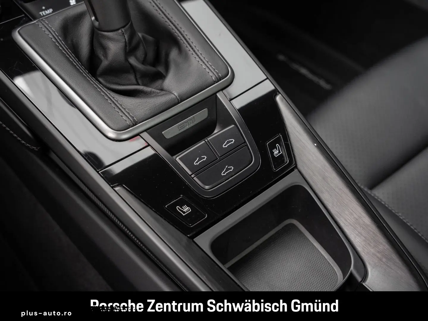 PORSCHE 992 911 Carrera 4 GTS Nachtsicht Liftsystem-VA