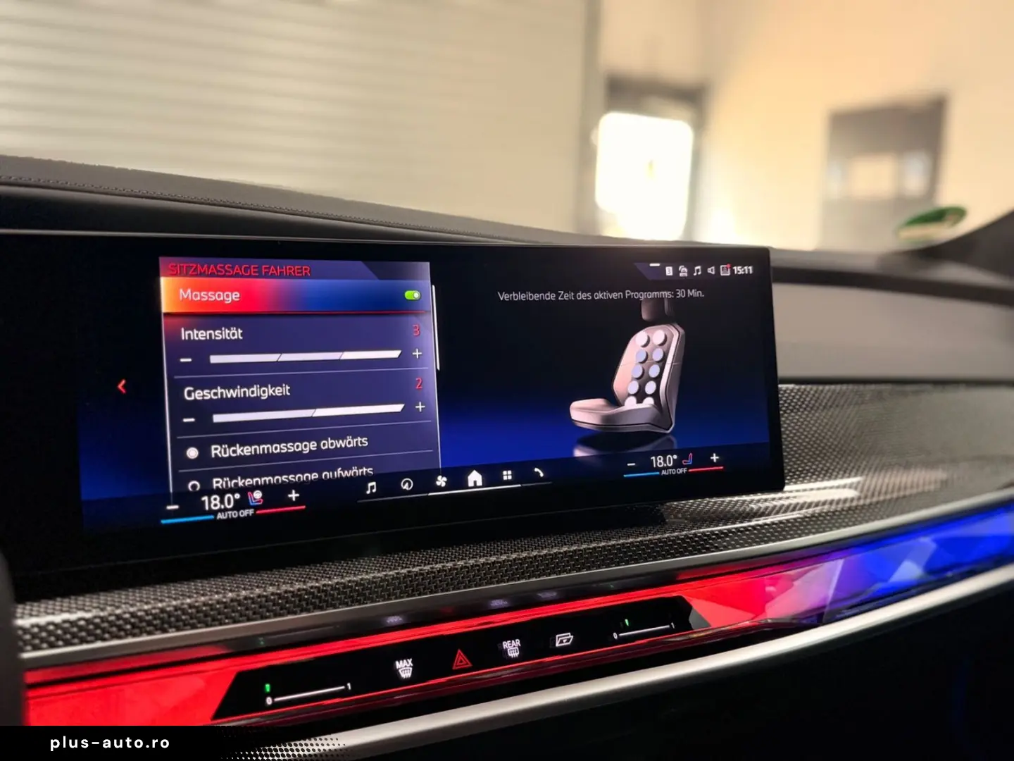 BMW 740 xDrive M Sport Pro SKYLOUNGE B&W ICONICGLOW