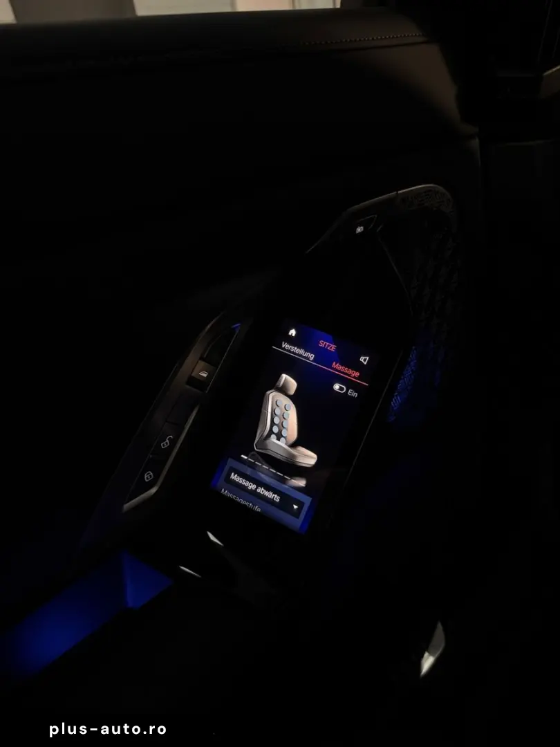 BMW 740 xDrive M Sport Pro SKYLOUNGE B&W ICONICGLOW