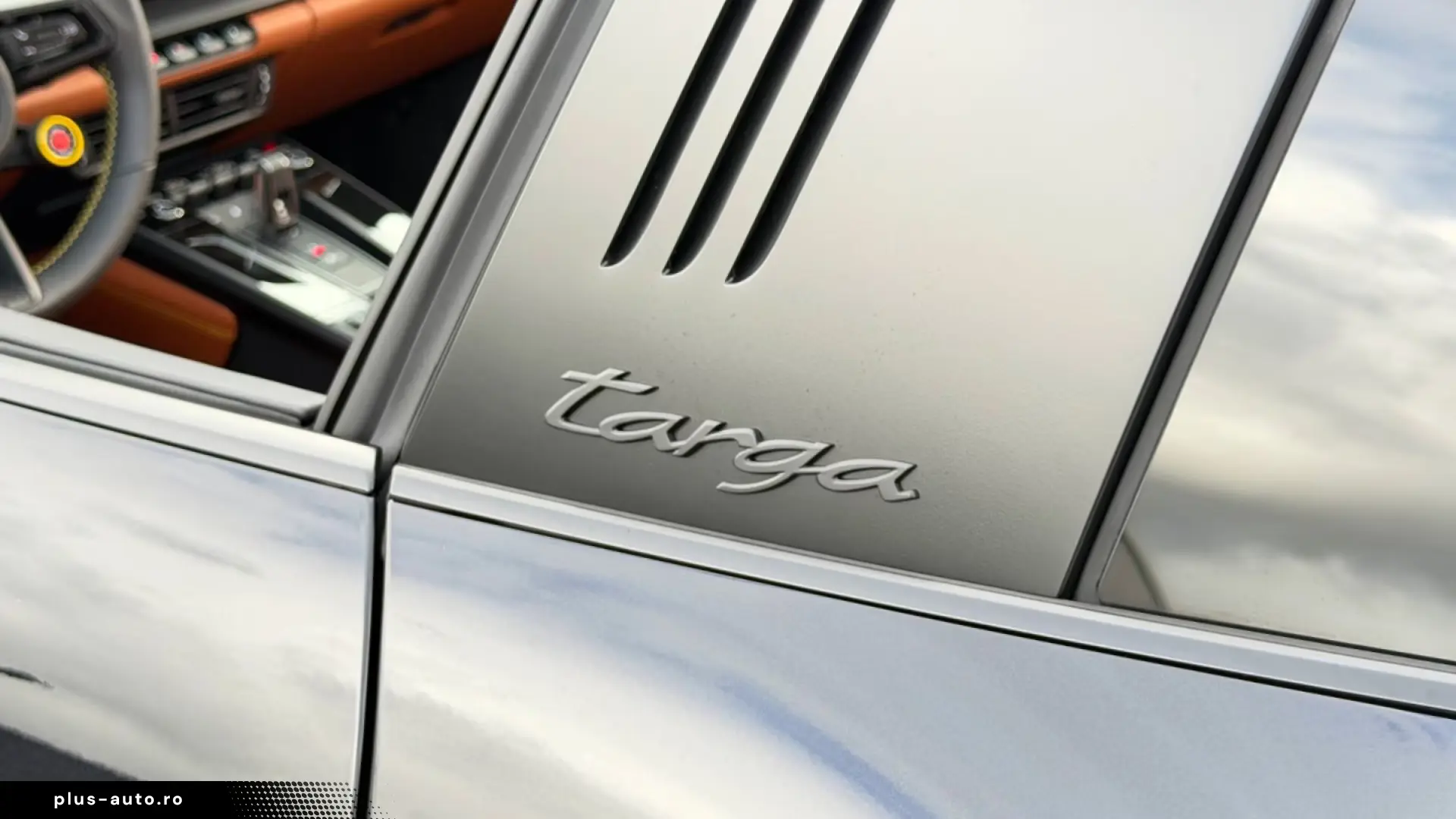 Porsche 992 911 Targa 4 GTS