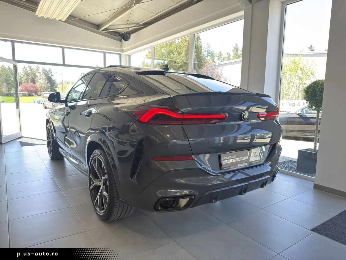 BMW X6 xDrive 30d M Sport SKY LOUNGE ICONIC GLOW AHK