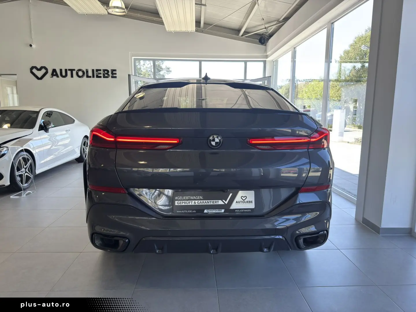 BMW X6 xDrive 30d M Sport SKY LOUNGE ICONIC GLOW AHK