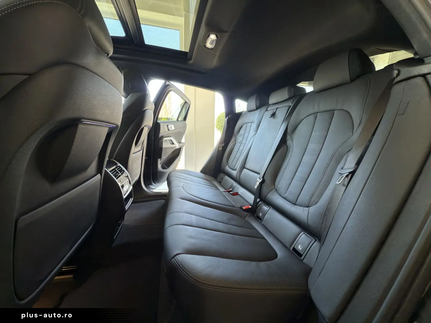 BMW X6 xDrive 30d M Sport SKY LOUNGE ICONIC GLOW AHK