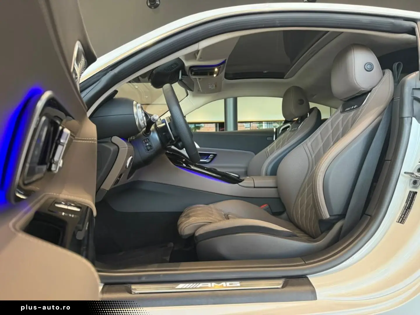 MERCEDES-BENZ GT 55 AMG COUPÉ DISTRONIC HUD DYN PLUS PKT 360