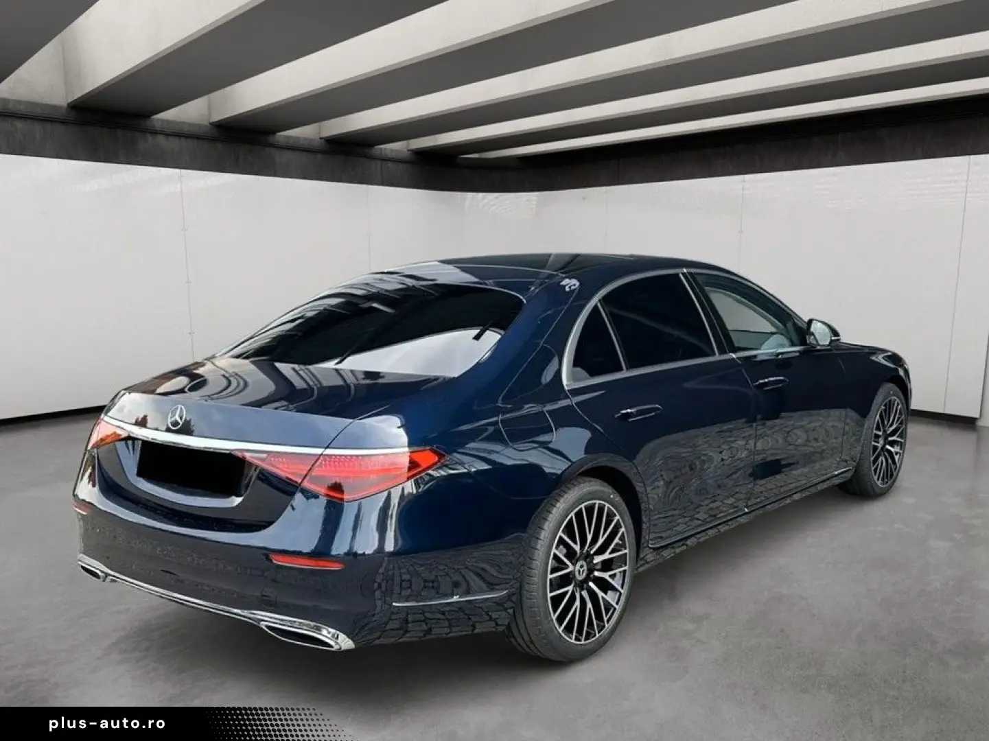 MERCEDES-BENZ Clasa S în leasing operațional MOOV