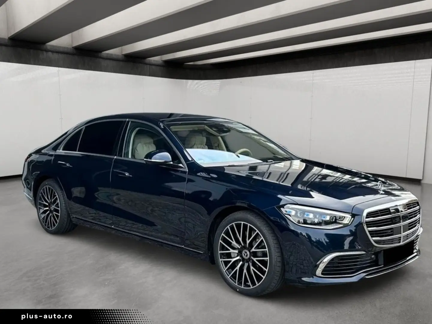 MERCEDES-BENZ Clasa S în leasing operațional MOOV