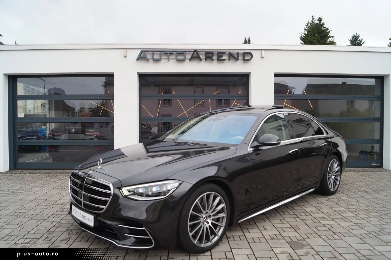 MERCEDES-BENZ Clasa S în leasing operațional MOOV