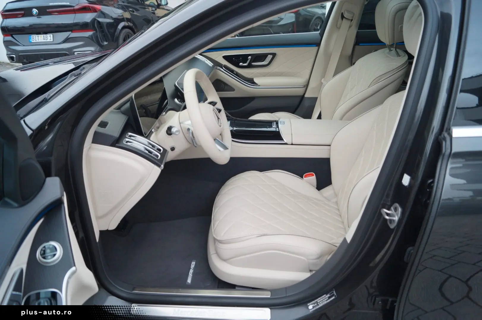 MERCEDES-BENZ Clasa S în leasing operațional MOOV