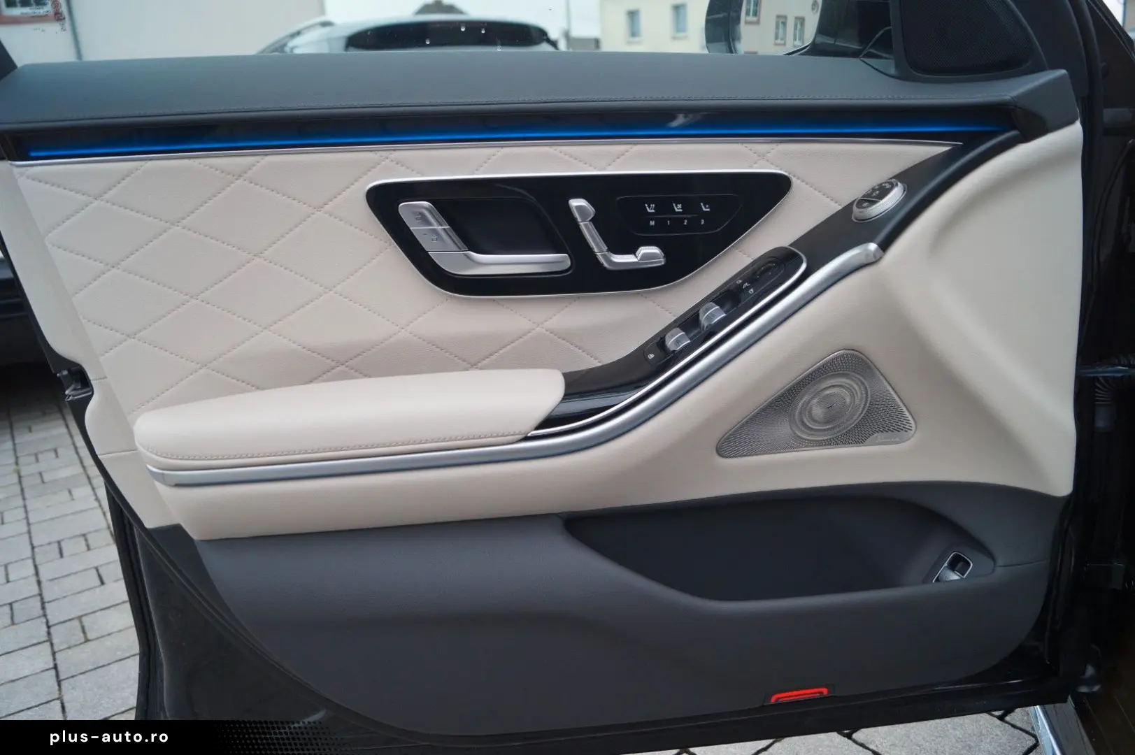 MERCEDES-BENZ Clasa S în leasing operațional MOOV