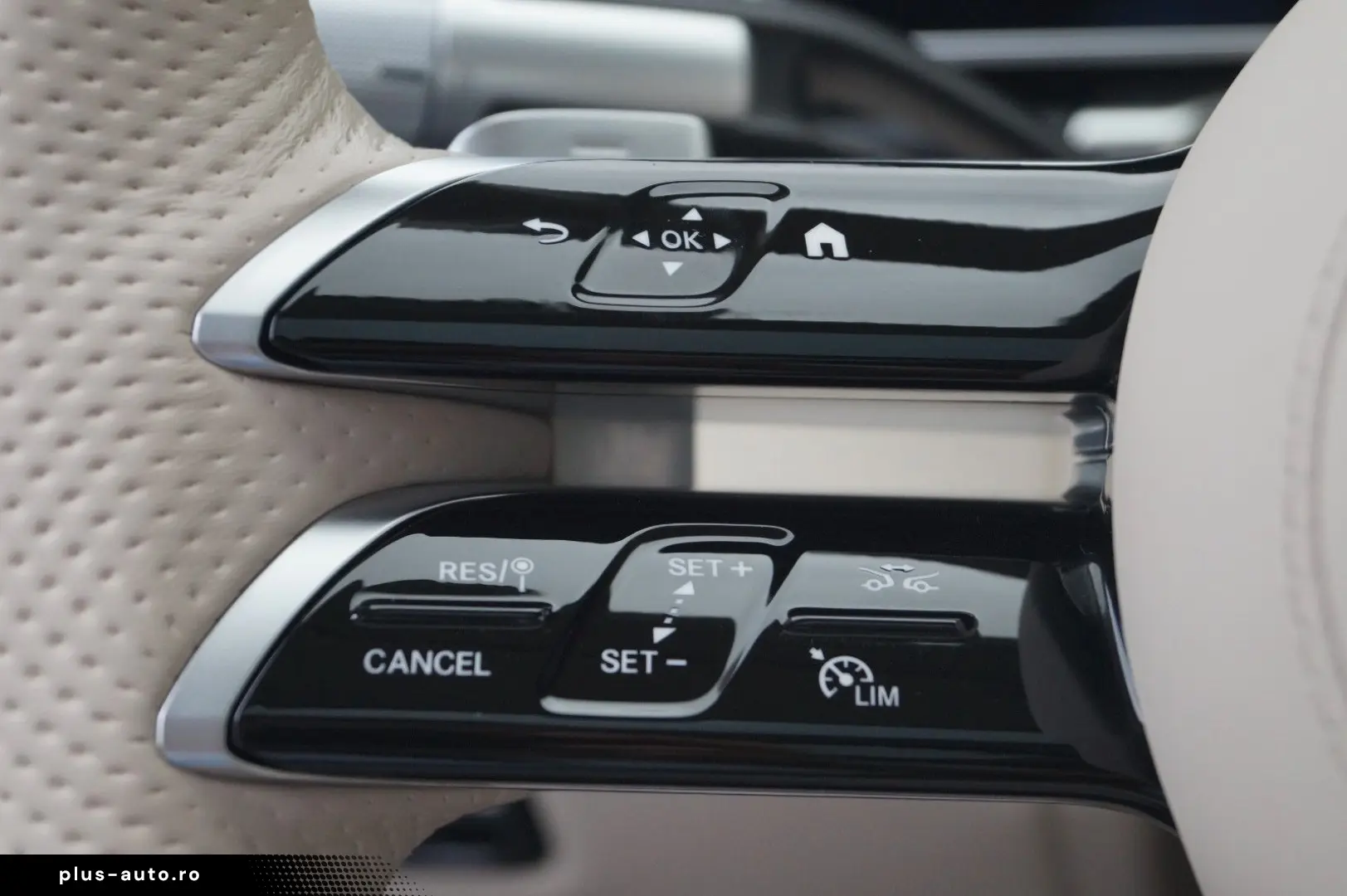 MERCEDES-BENZ Clasa S în leasing operațional MOOV