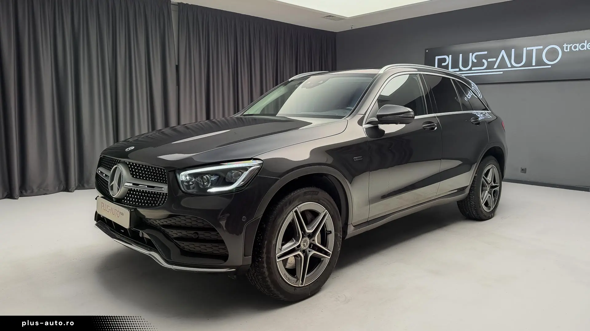 Mercedes Benz GLC 300 D E 4M  Pano Burmester