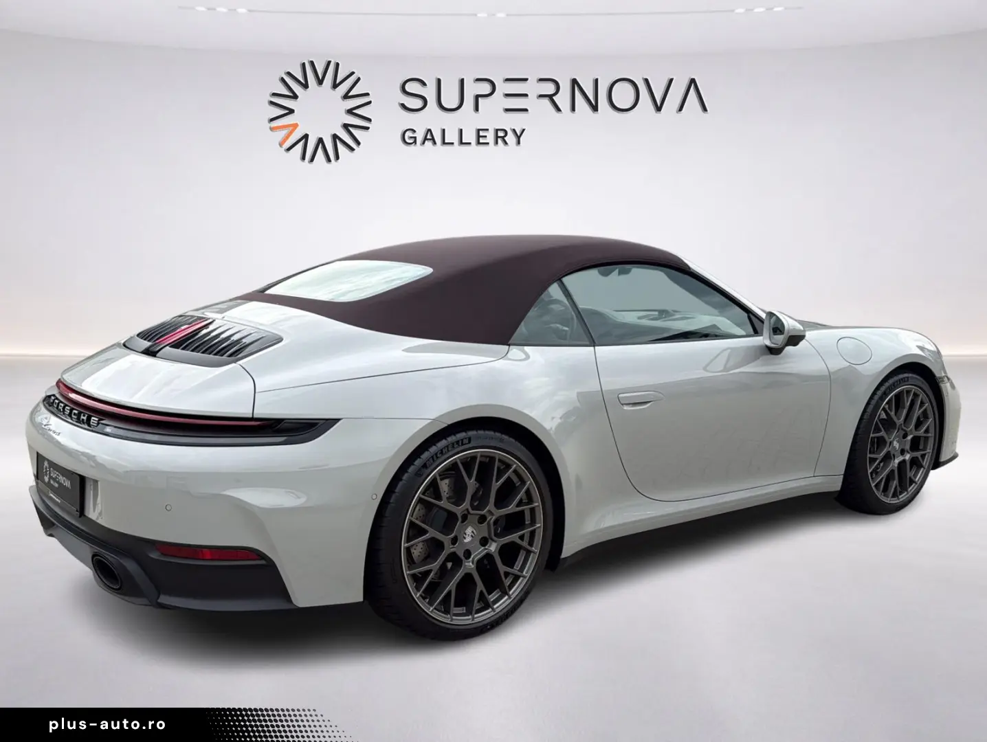 PORSCHE 992 Carrera Cabriolet