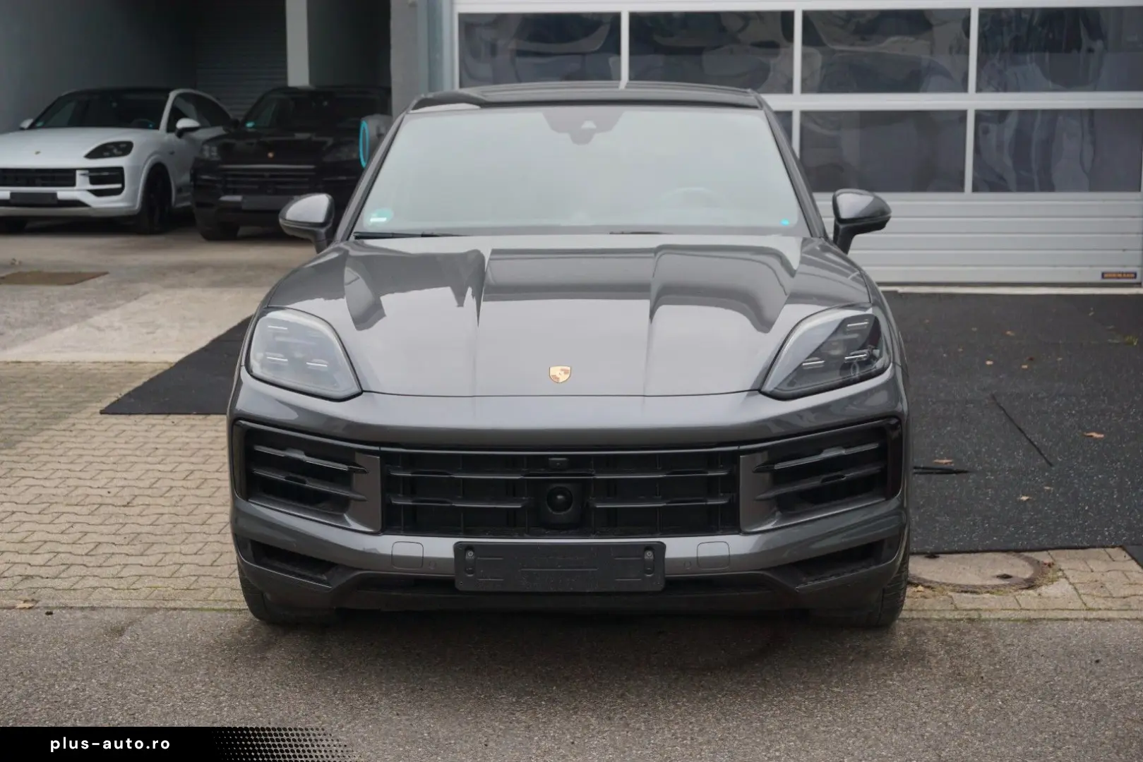 PORSCHE Cayenne Coupe E-Hybrid HAL Luft BOSE INNO 14Wege
