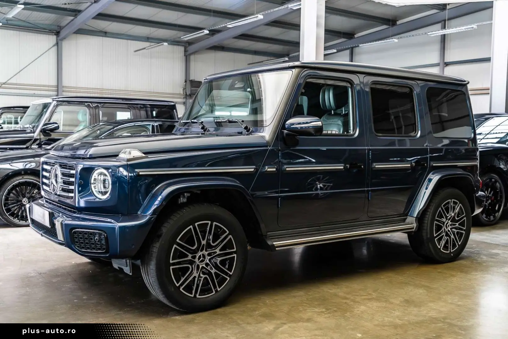 MERCEDES-BENZ G 500 AMG Line FACELIFT   Superior   Rear DVD