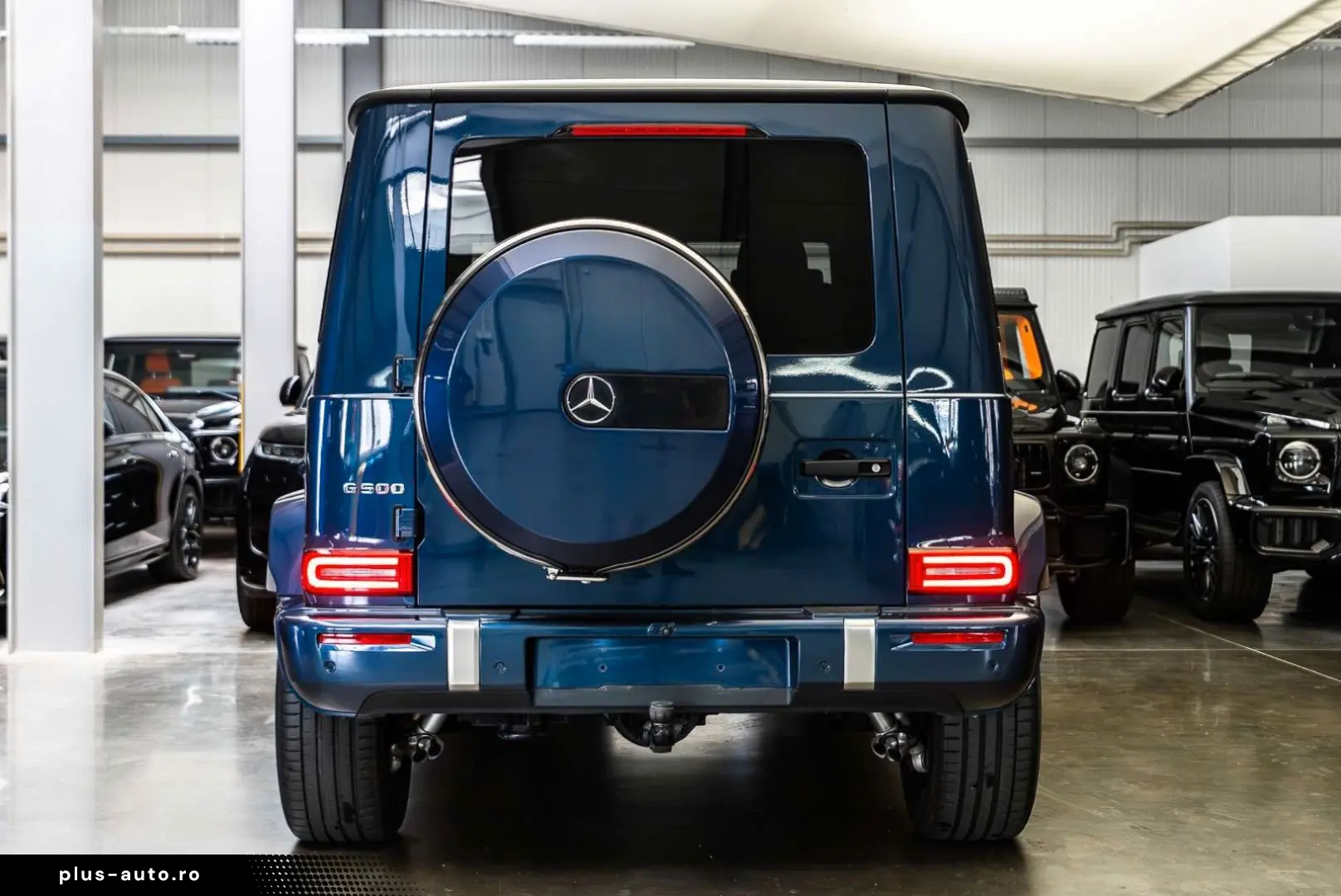 MERCEDES-BENZ G 500 AMG Line FACELIFT   Superior   Rear DVD