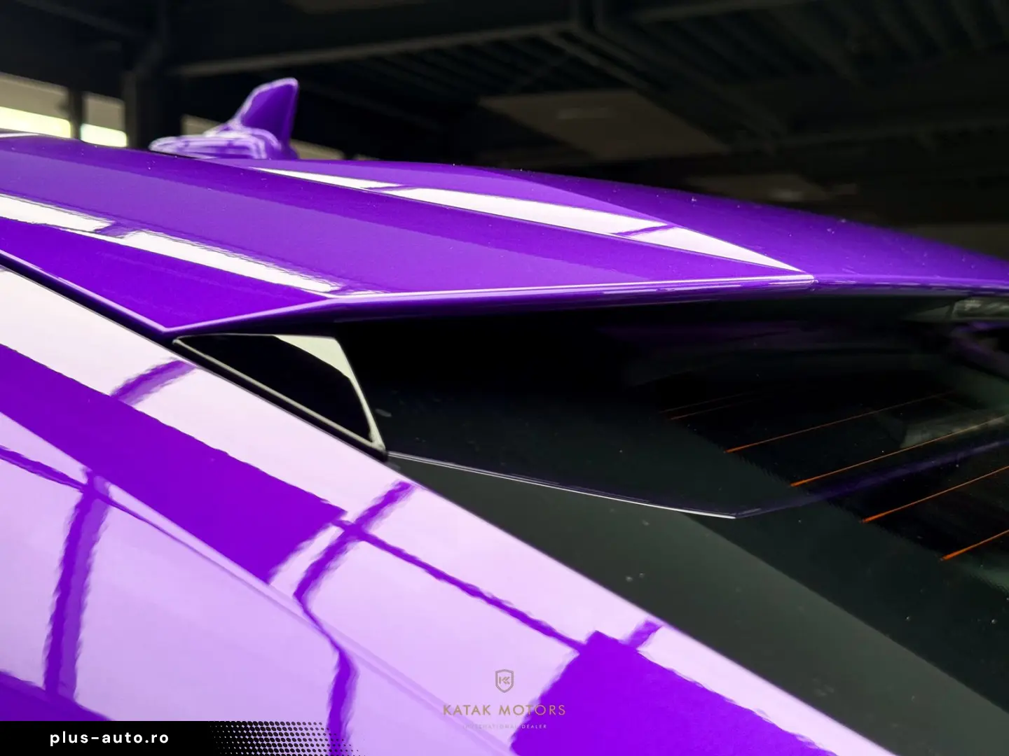 LAMBORGHINI URUS SE HYBRID4.0 V8 PANO HEAD-UP AKRAPOVIC