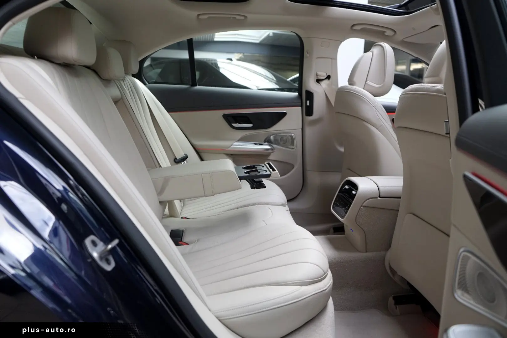 MERCEDES-BENZ E 400e 4M Exclusive Premium Head H-Len&hellip;