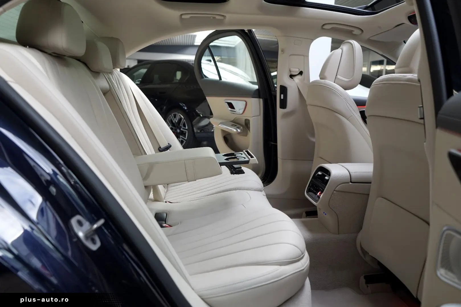 MERCEDES-BENZ E 400e 4M Exclusive Premium Head H-Len&hellip;