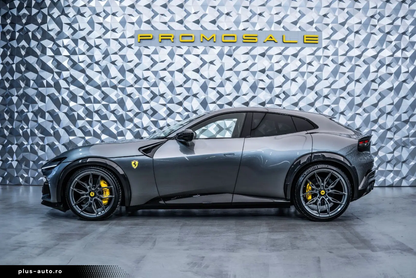 FERRARI Purosangue NOVITEC ESTESO  Carbon  Lift  Pano
