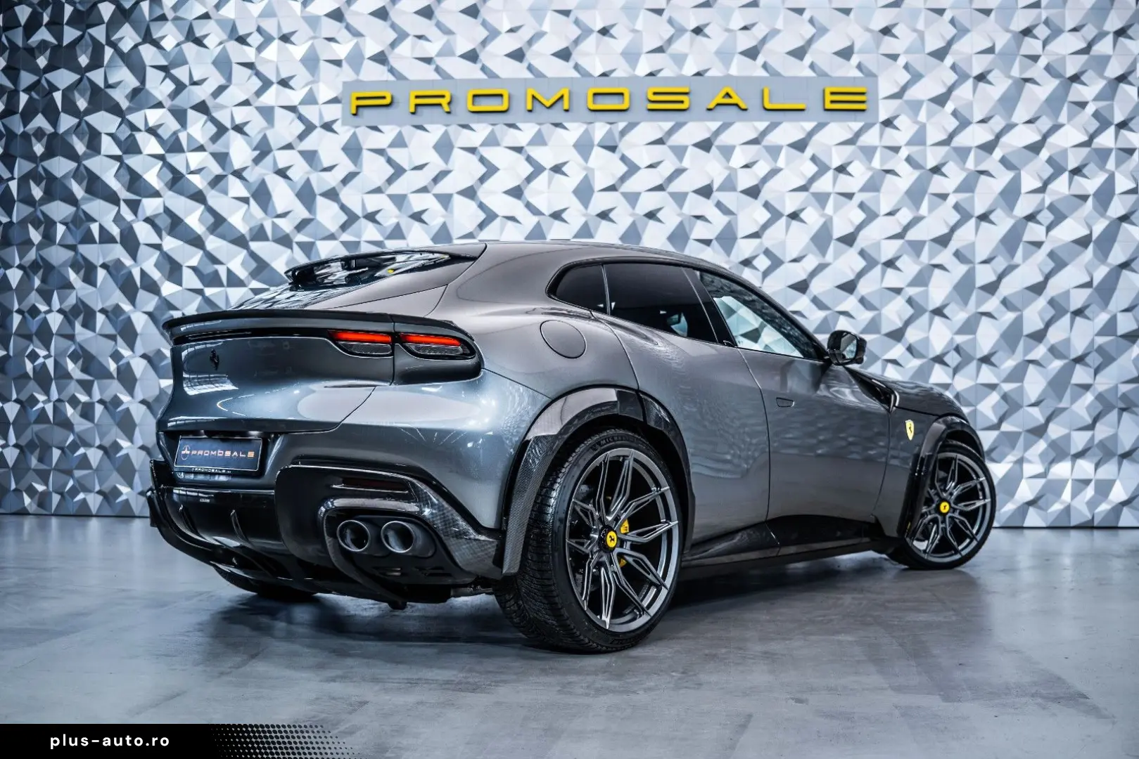 FERRARI Purosangue NOVITEC ESTESO  Carbon  Lift  Pano