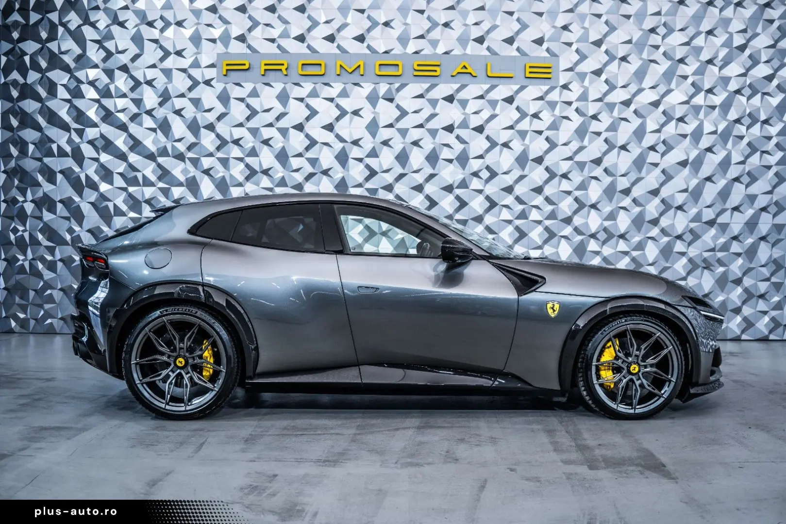 FERRARI Purosangue NOVITEC ESTESO  Carbon  Lift  Pano