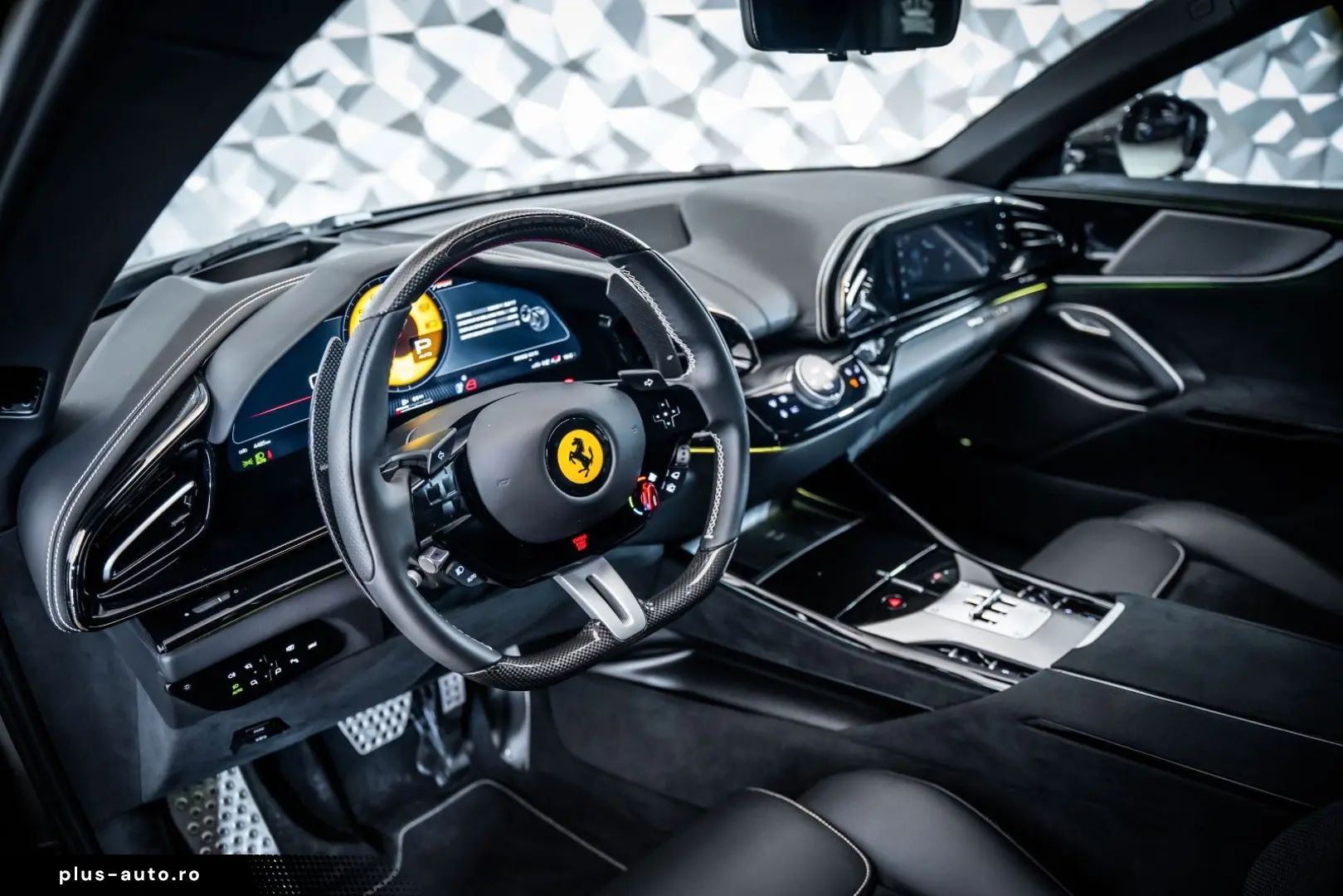 FERRARI Purosangue NOVITEC ESTESO  Carbon  Lift  Pano