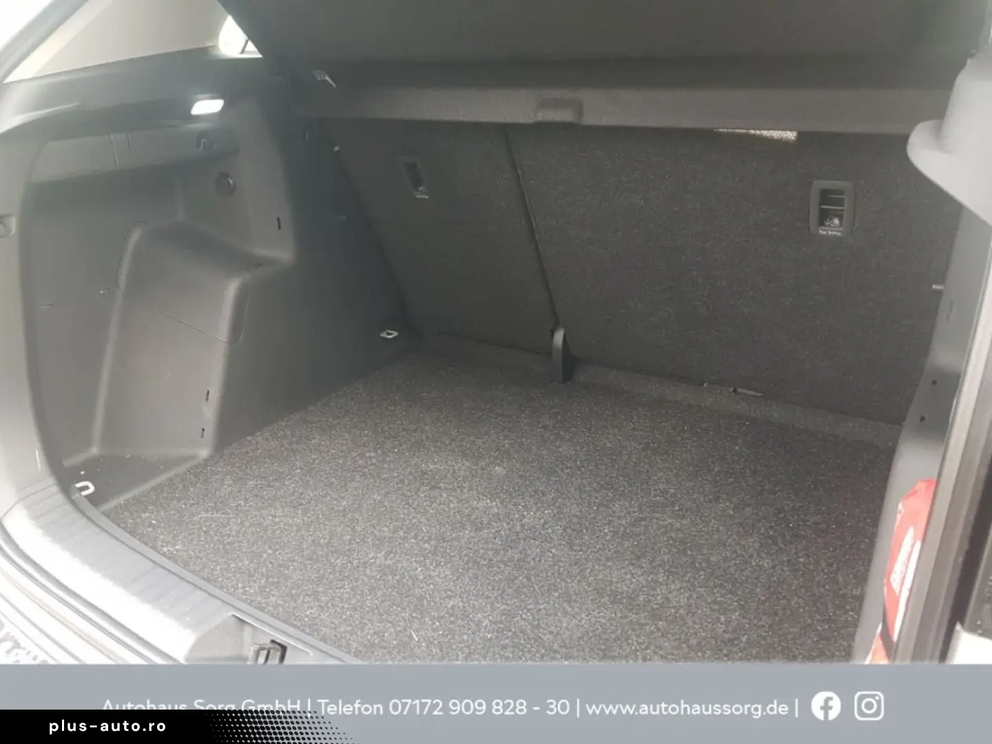 SKODA Elroq Studio 50 Tour 55 kWh Batterie Elektro 125