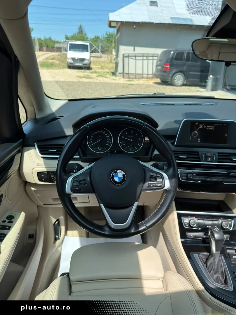 BMW 220