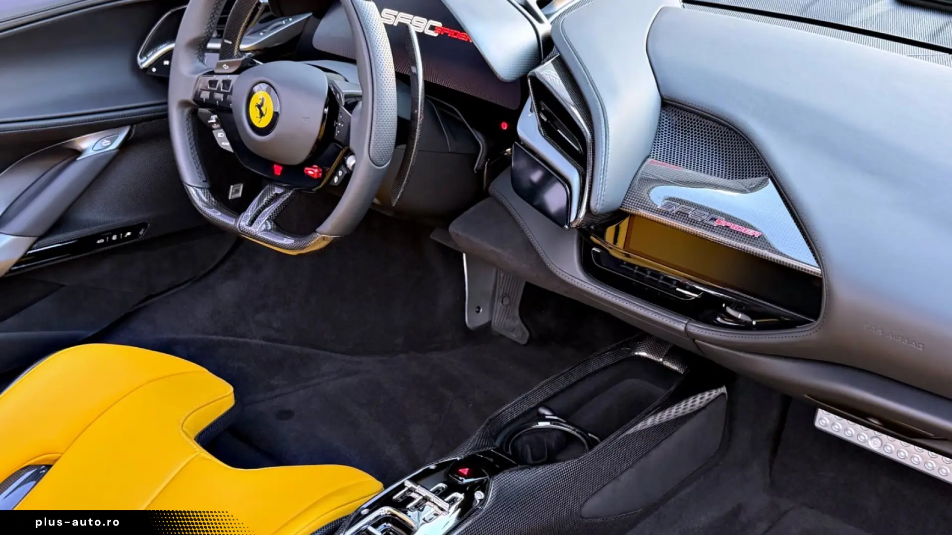 Ferrari SF90 Spider   999 CP • CARBON RACING SEATS