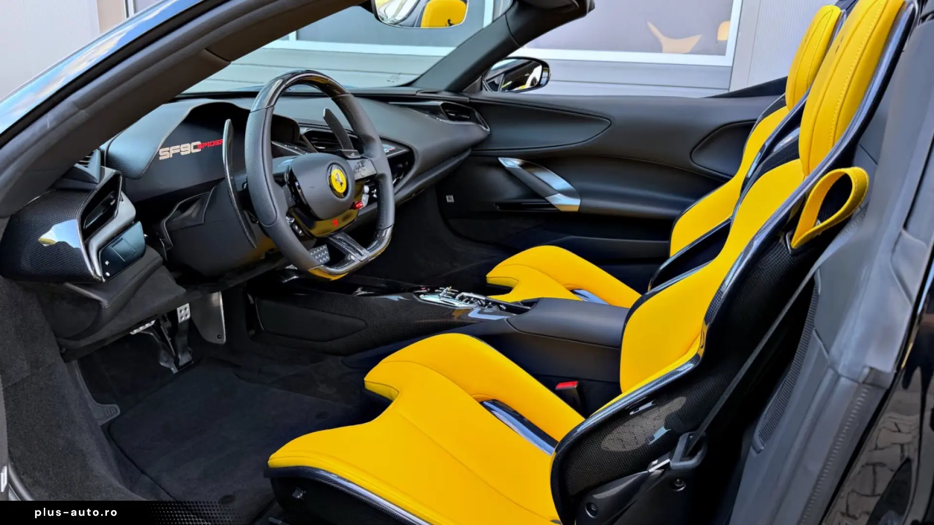Ferrari SF90 Spider   999 CP • CARBON RACING SEATS