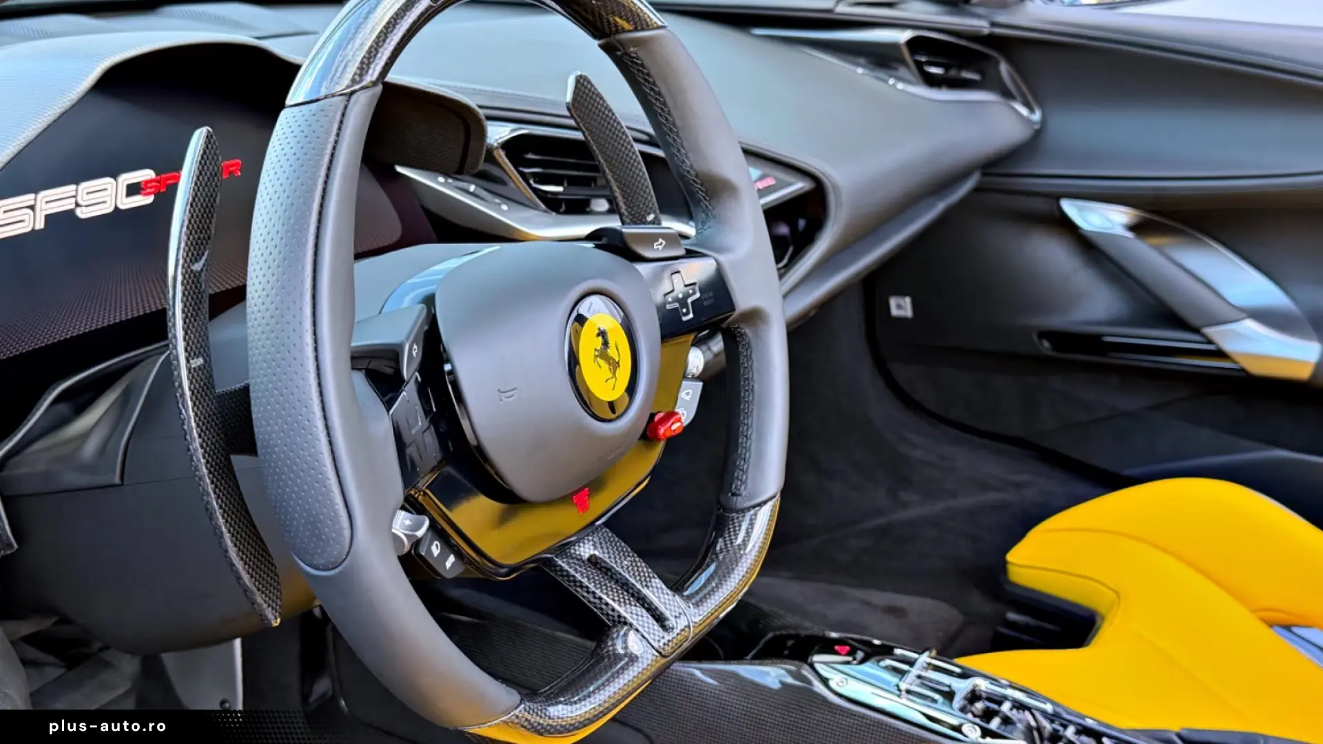 Ferrari SF90 Spider   999 CP • CARBON RACING SEATS