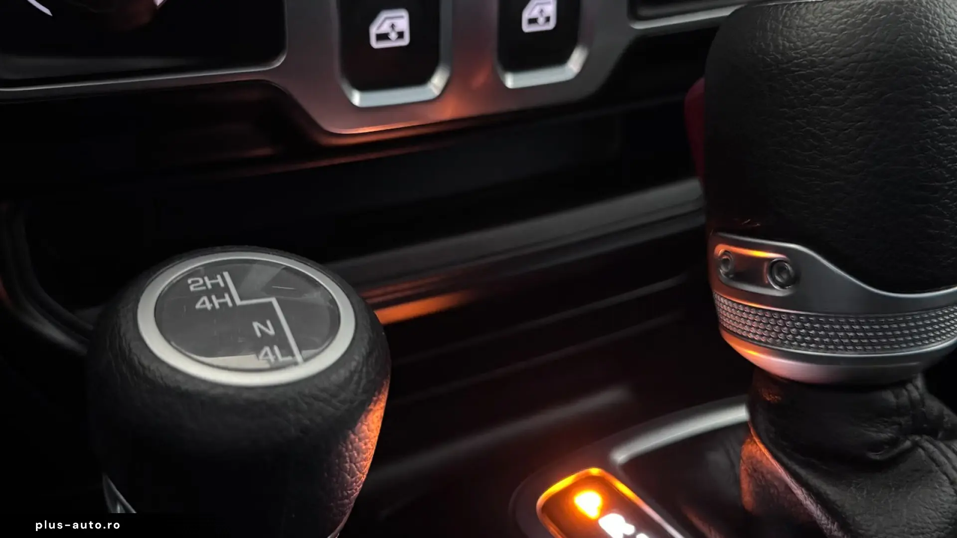 Jeep Wrangler Willys 3.6 V6 LED • CARPLAY • HARDTOP