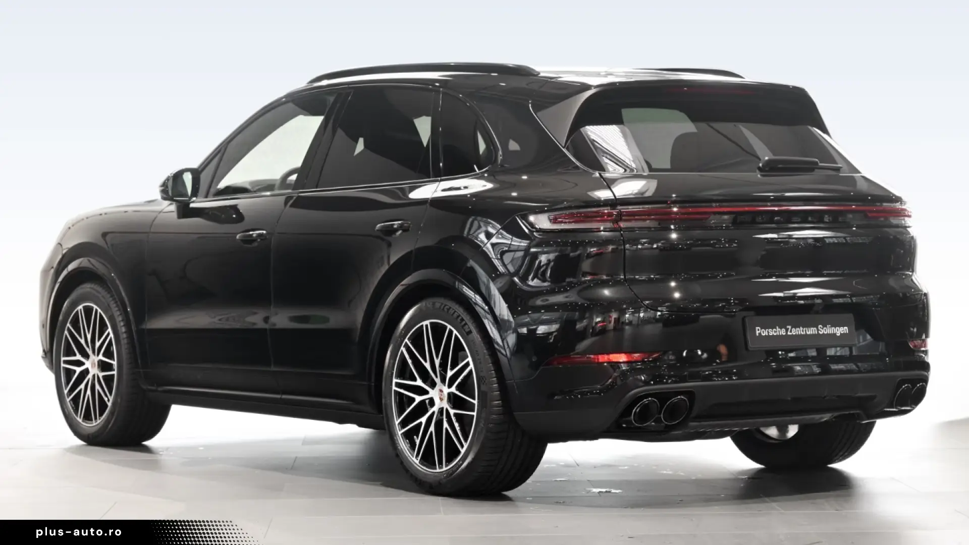 Porsche Cayenne Black Edition