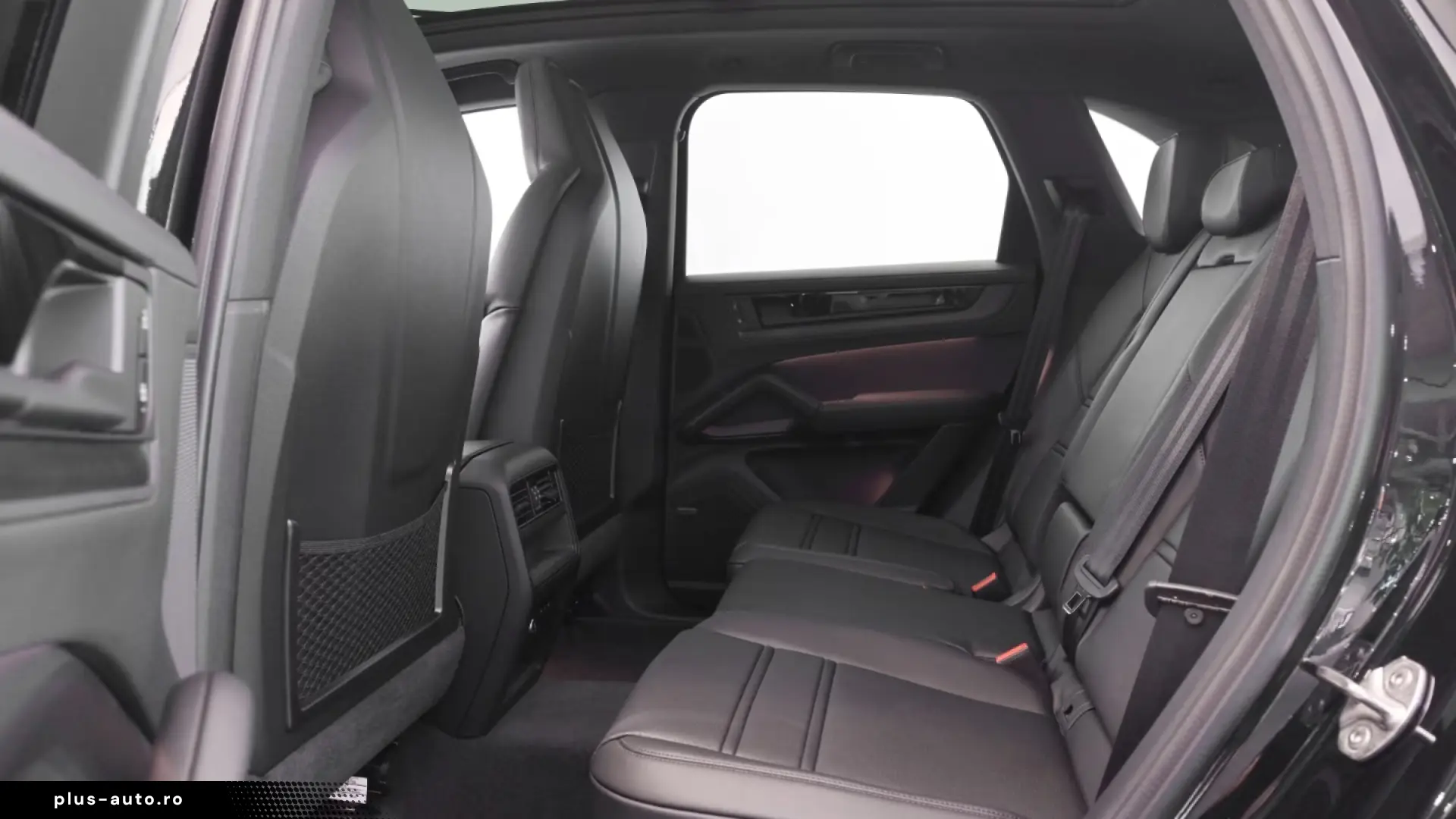 Porsche Cayenne Black Edition