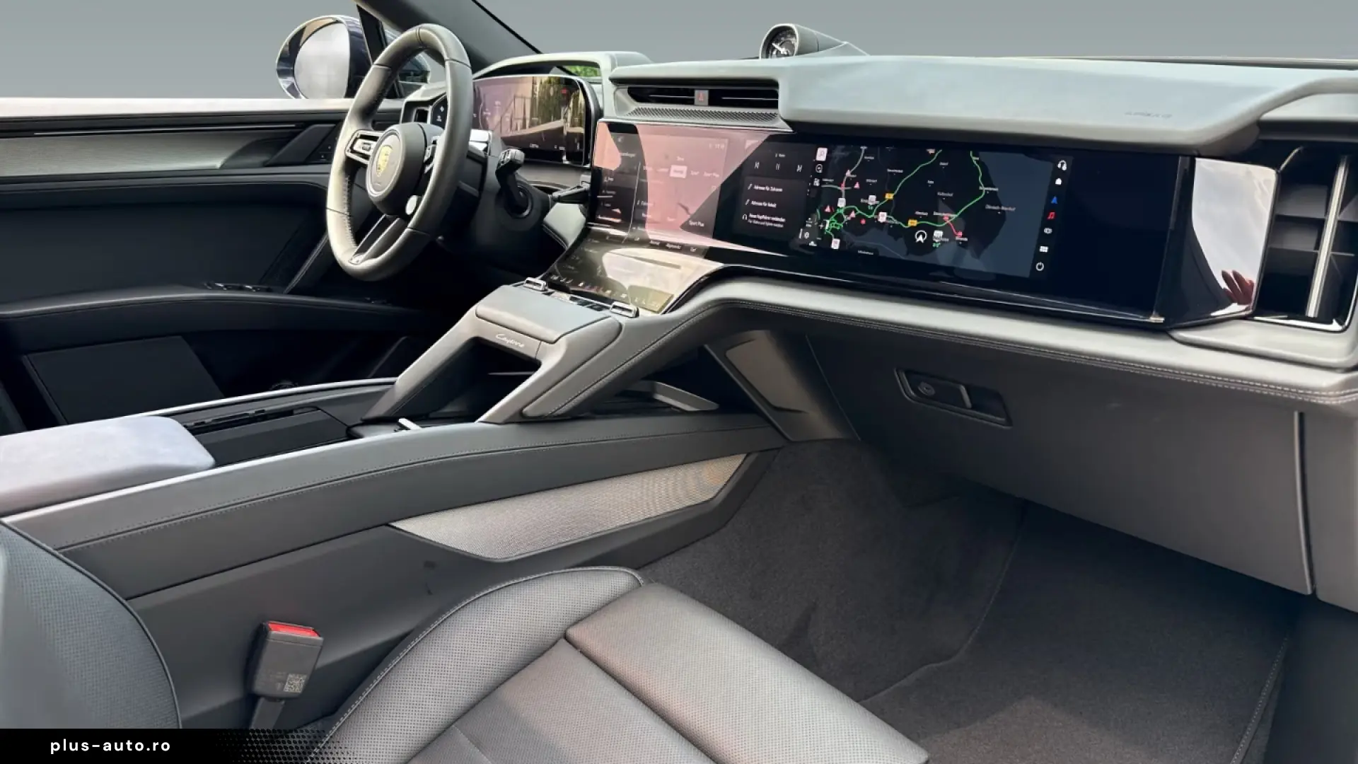 Porsche Cayenne Electric HeadUp Surround-View
