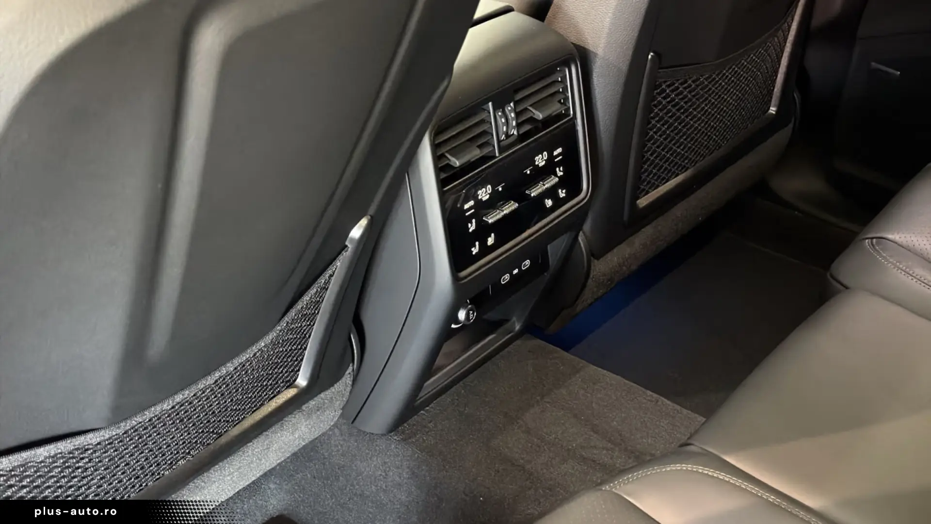 Porsche Cayenne Black Edition