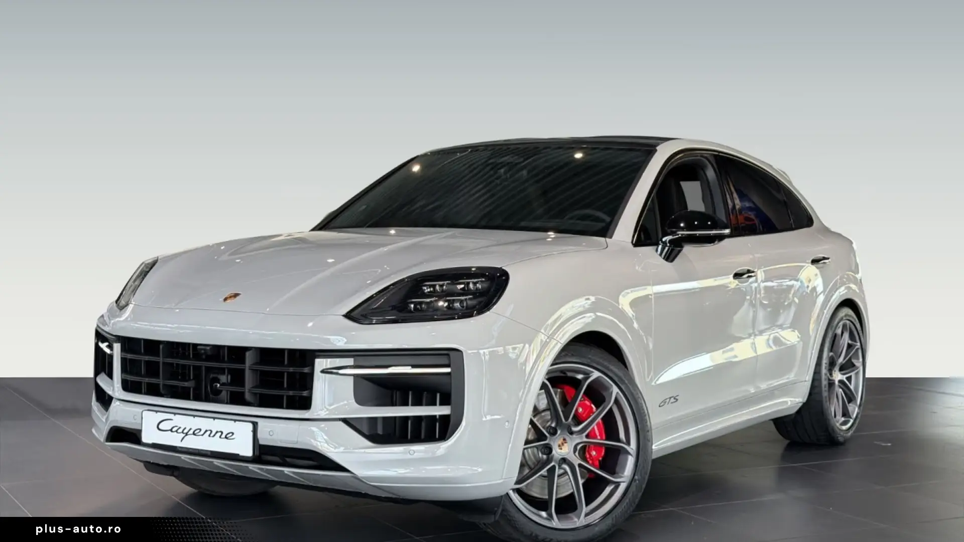 Porsche Cayenne GTS Coupe Rear Steering InnoDrive Head-Up