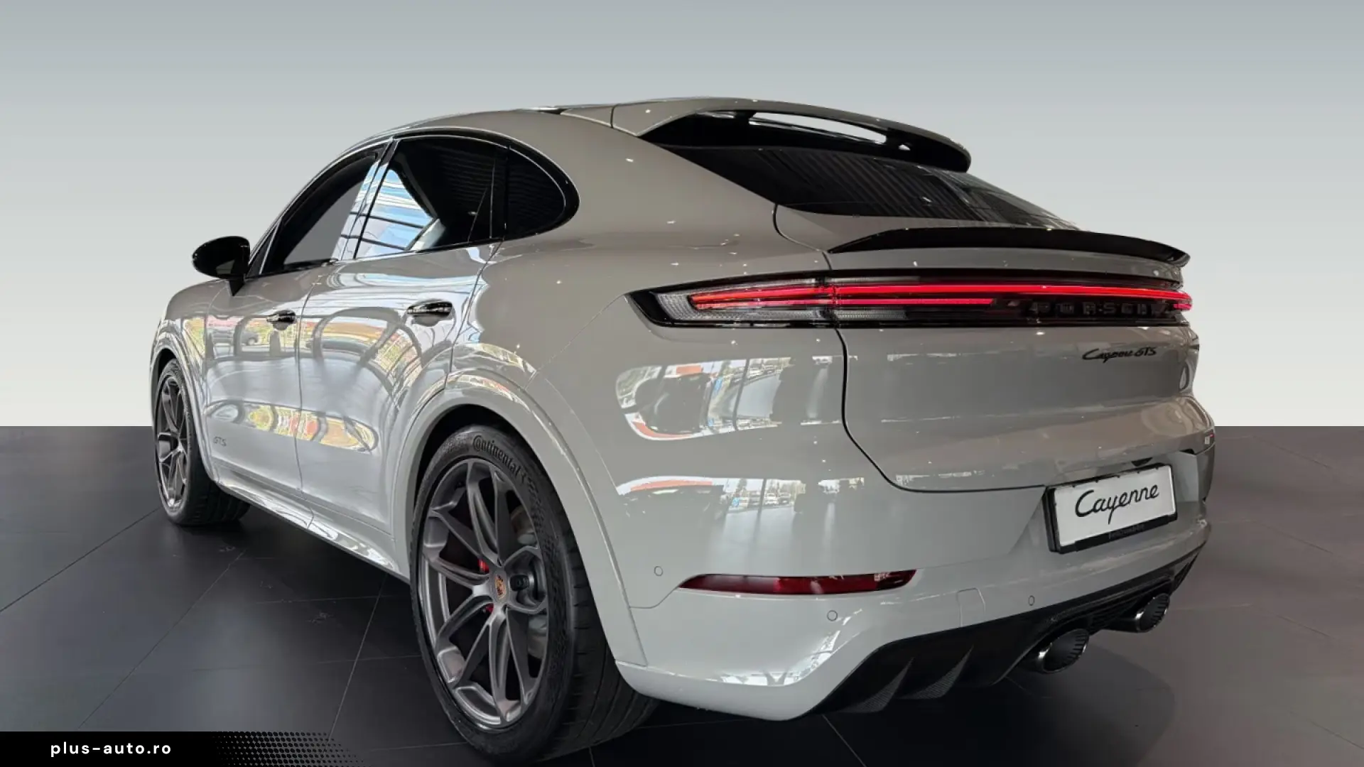 Porsche Cayenne GTS Coupe Rear Steering InnoDrive Head-Up