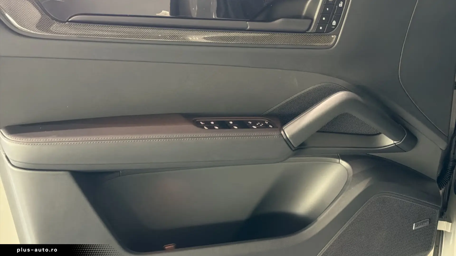 Porsche Cayenne GTS Coupe Rear Steering InnoDrive Head-Up