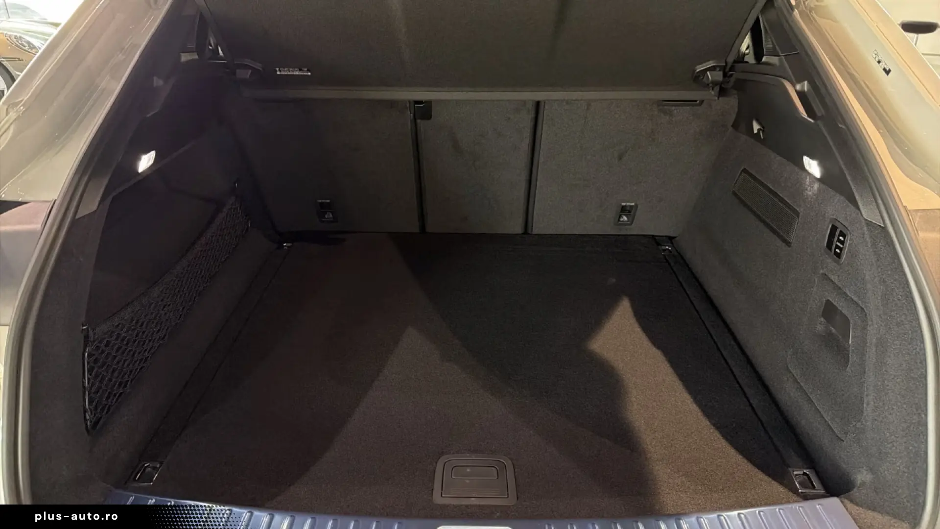 Porsche Cayenne GTS Coupe Rear Steering InnoDrive Head-Up