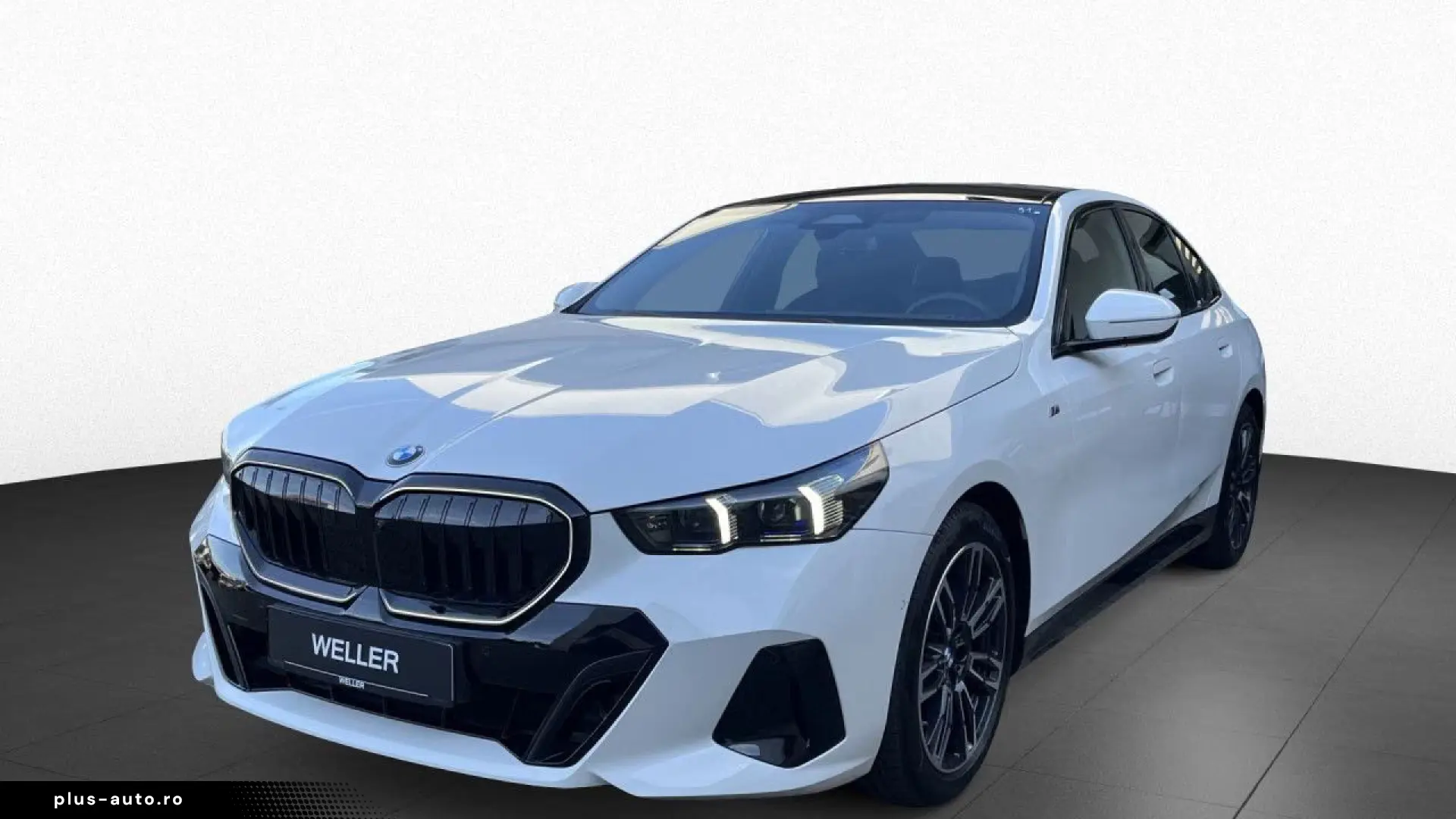 BMW 520d Lim M Sport Pro HUD B W PA  Pano Iconic 19
