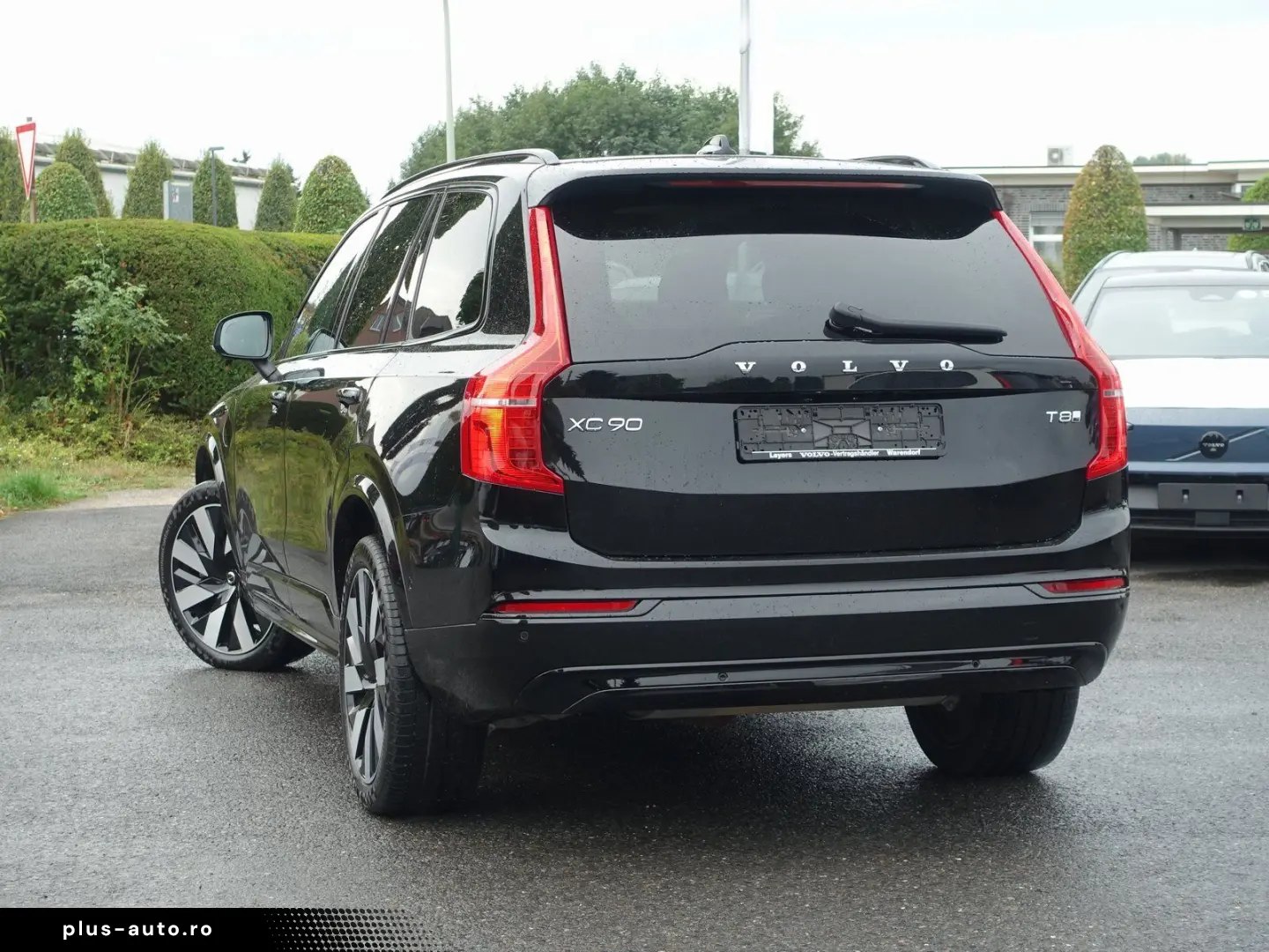 VOLVO XC90 T8 Ultra  Plug-in Hybrid Pano 360  H&K