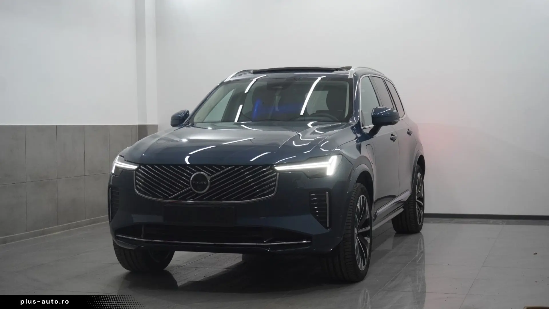 VOLVO XC90 T8 Plus Bright Hybrid Pan 360 HuD AHK BLISS