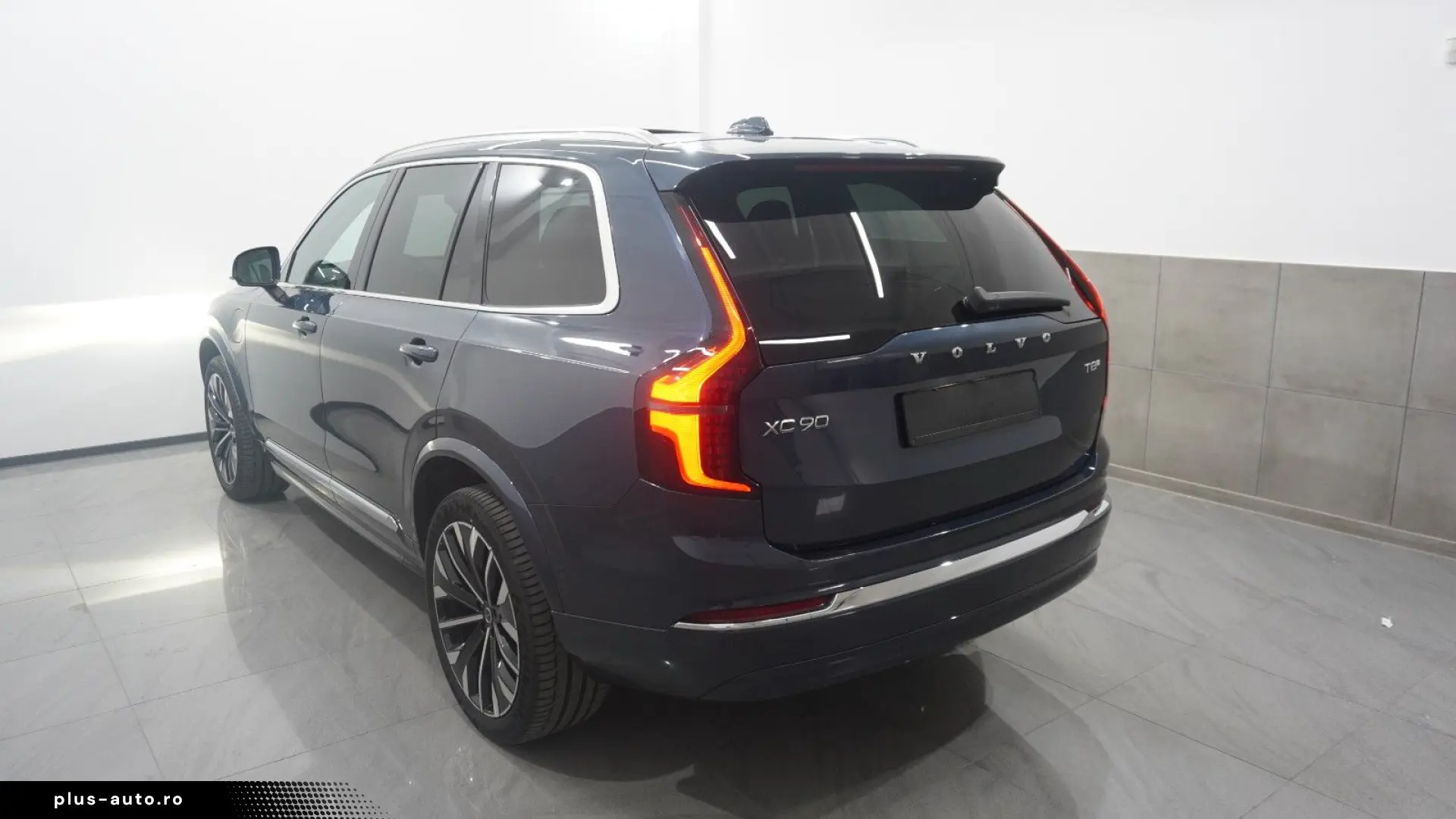 VOLVO XC90 T8 Plus Bright Hybrid Pan 360 HuD AHK BLISS