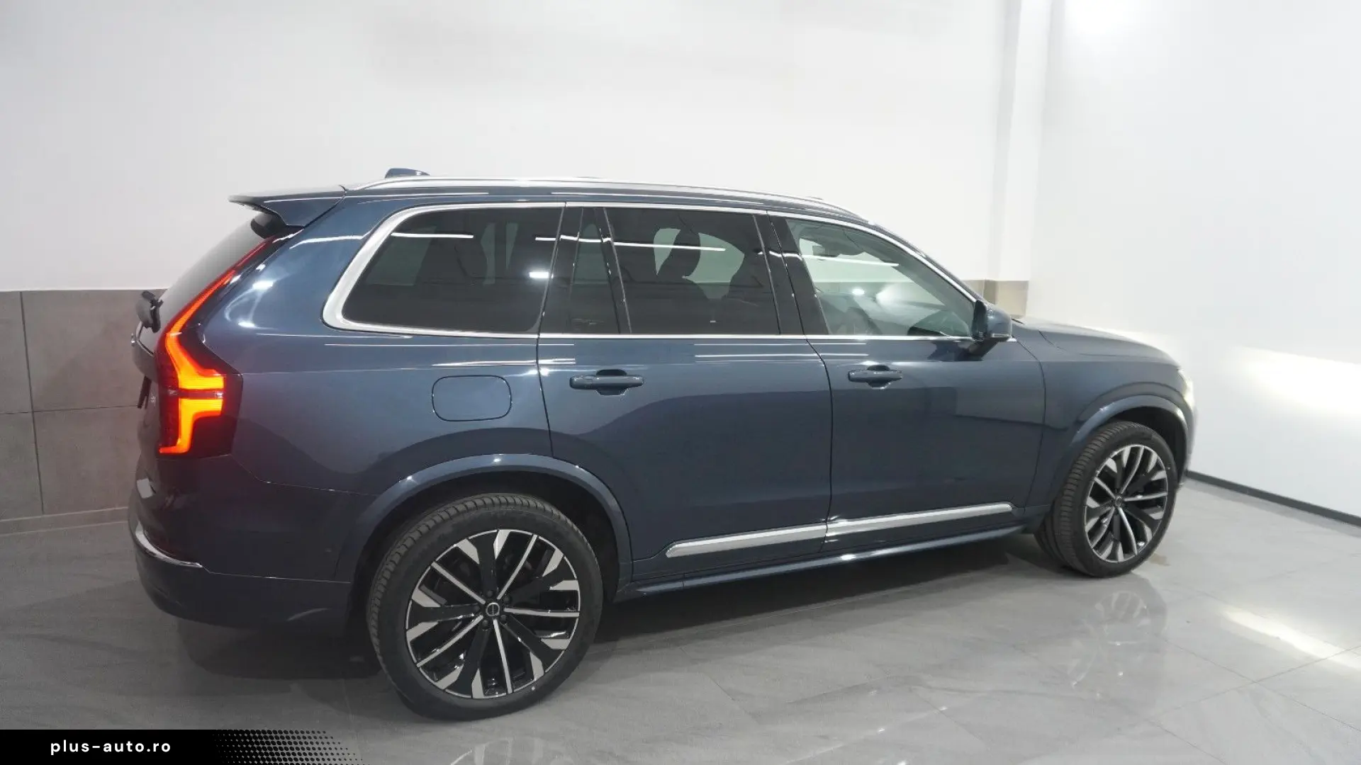 VOLVO XC90 T8 Plus Bright Hybrid Pan 360 HuD AHK BLISS